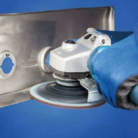 Angle Grinder Fine Satin web flap disc, silver non-woven abrasive disc polishing a metal surface